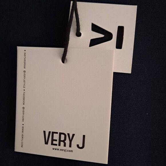 Very J Two Tone Long Sleeve Blouse Navy Ivory Medium - Picture 8 of 9